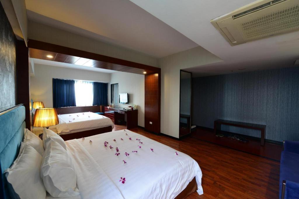 Hanoi Antique Legend Hotel Zewnętrze zdjęcie